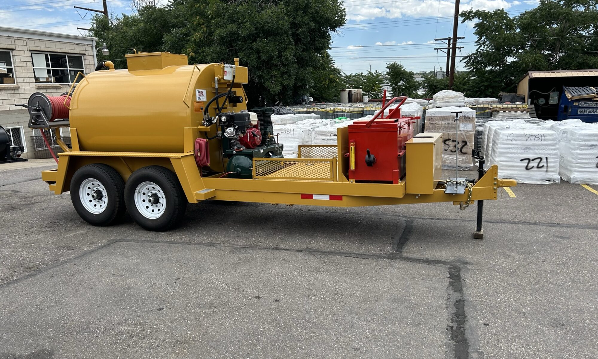**SOLD** 2024 Seal-Rite SR-700 w/ Ext Deck & Cleasby 30-gal Melter, $26,400.00 **